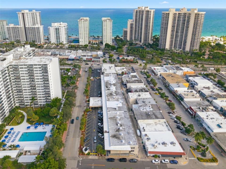 3302 NE 34th St 3348, Fort Lauderdale, Florida 33308, USA