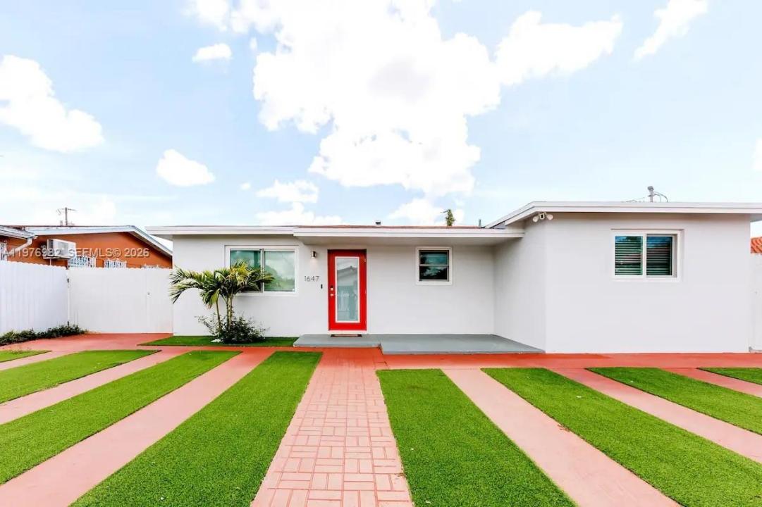1647 NW 29th Ave, Miami, Floride 33125, États-Unis
