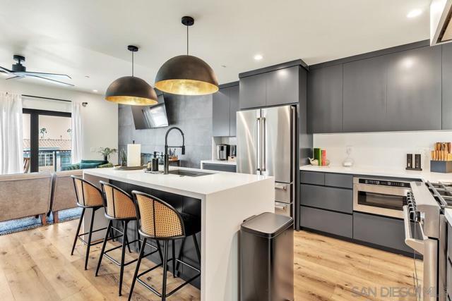 N Cleveland St Unit 2, Oceanside, California 92054, Stati Uniti