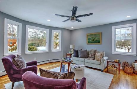 3 Pine Top Road, Barrington, Rhode Island 02806