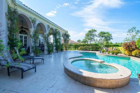 138 SE Via San Marino, Port St. Lucie, Florida 34984