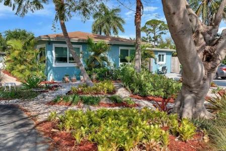 2109 NE 26th Street 2109, Wilton Manors, Florida 33305