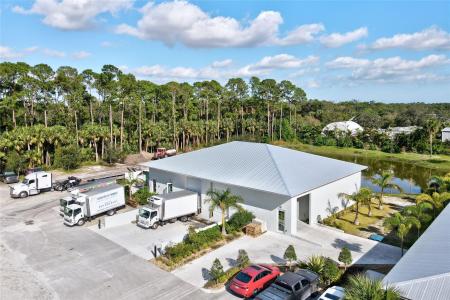 3700 SW 9th Street #103, Vero Beach, Florida 32968