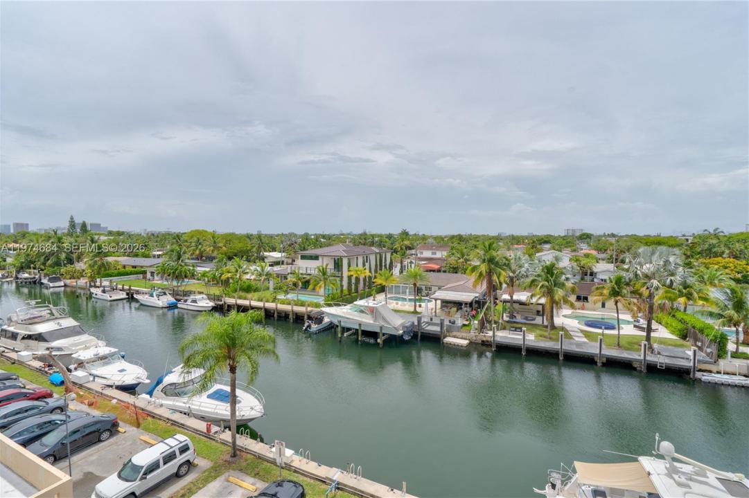 2350 NE 135th St 510, North Miami, Florida 33181, Stati Uniti