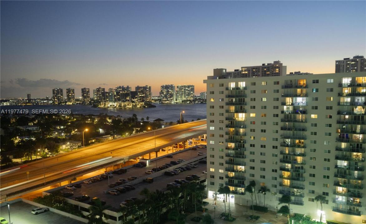 19370 Collins Ave 1614, Sunny Isles Beach, Florida 33160, Amerika Birleşik Devletleri