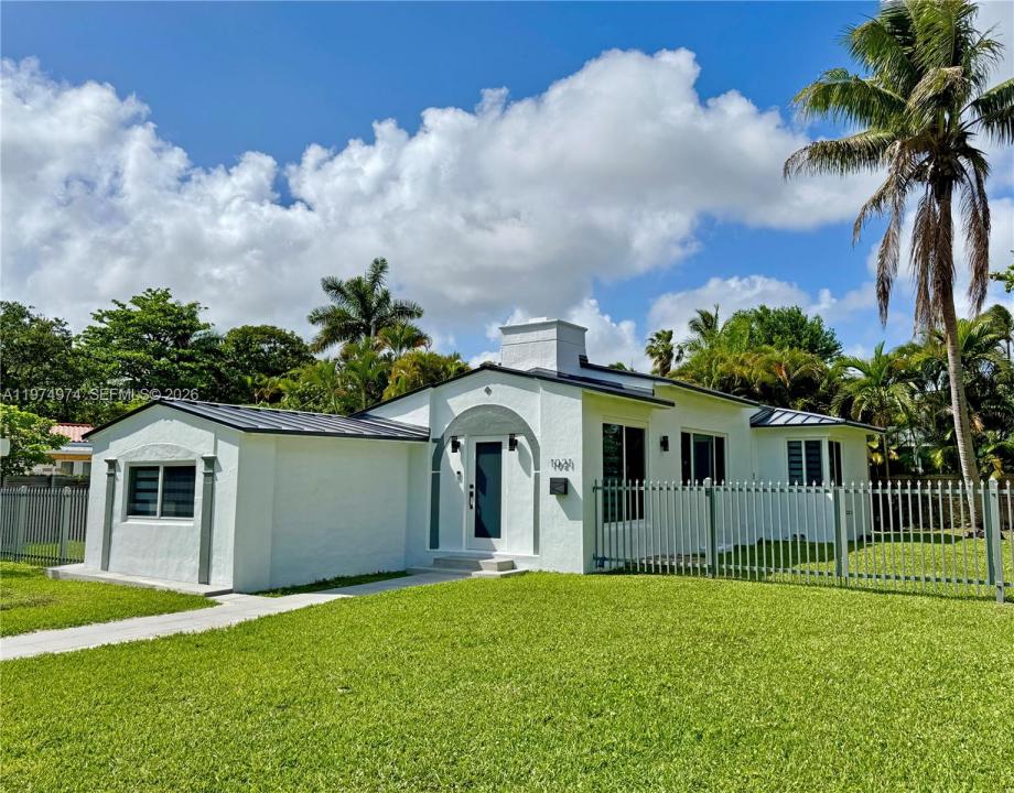 1021 NE 82nd Ter, Miami, Floride 33138, États-Unis