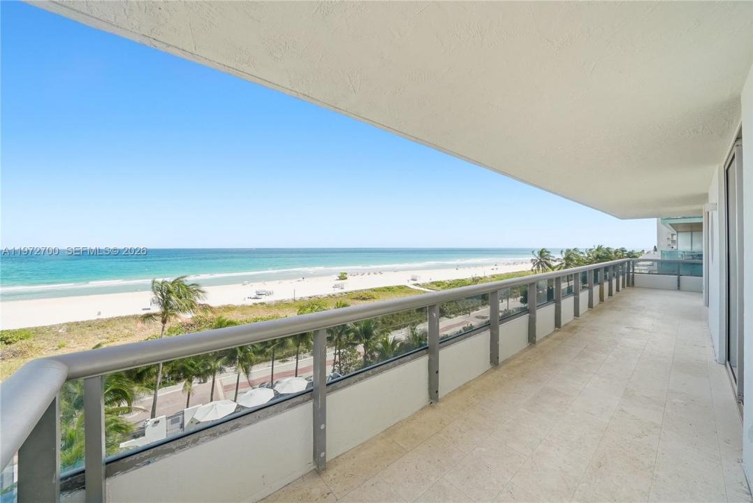 5801 Collins Ave 700, Miami Beach, Florida 33140, Stati Uniti