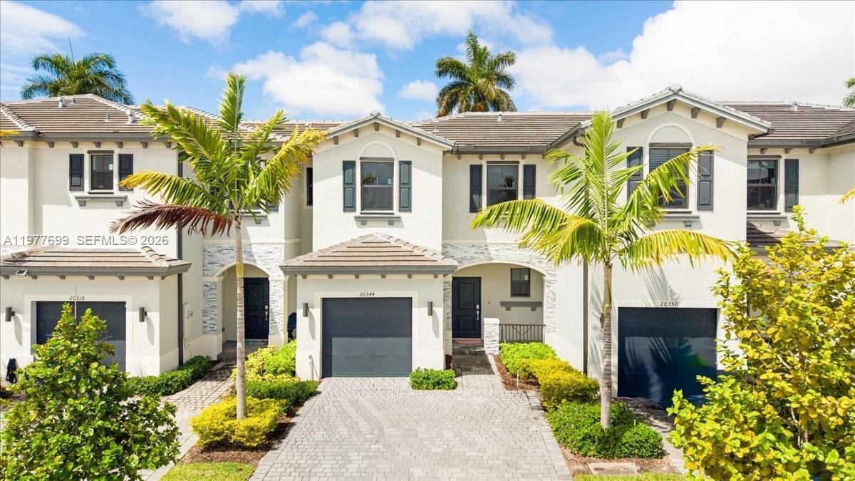 20344 NW 6th Pl, Miami Gardens, Florida 33169, USA