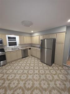 915 11 street 11 Street, West Babylon, New York 11704, HOA KỲ