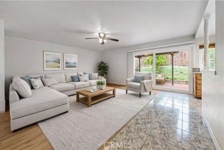 Henshaw, Buena Park, Californie 90621, États-Unis