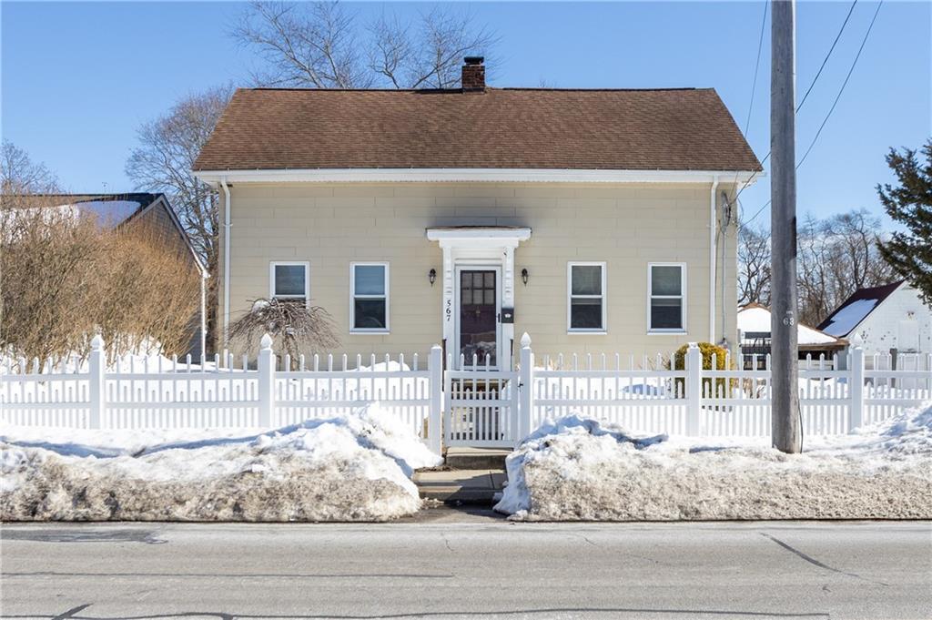 567 Providence Street, Warwick, Rhode Island 02886, États-Unis