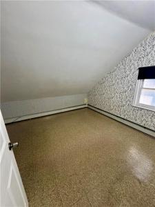 166 LOWELL Avenue, Providence, RI 02909, USA