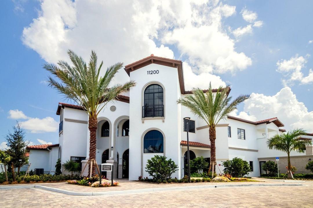 11300 Channing Way 102, Royal Palm Beach, Florida 33414, Stati Uniti