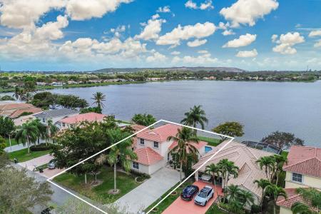 3692 Coco Lake Drive, Coconut Creek, Florida 33073