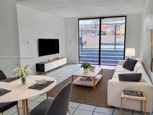 9678 Fontainebleau Blvd 111, Miami, Floride 33172, États-Unis