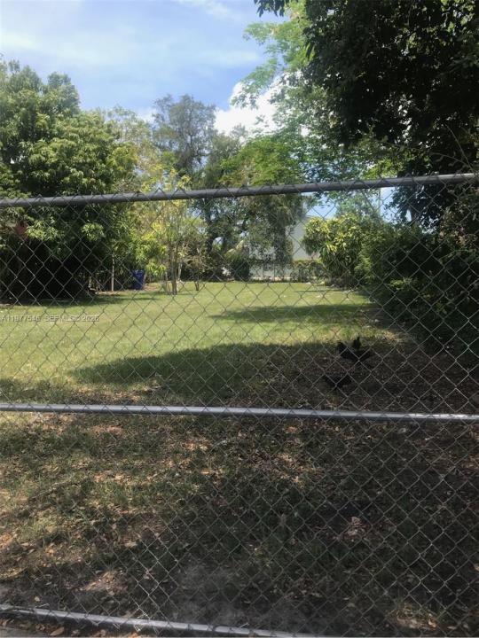 61 NW 17th Pl, Miami, Floride 33125, États-Unis
