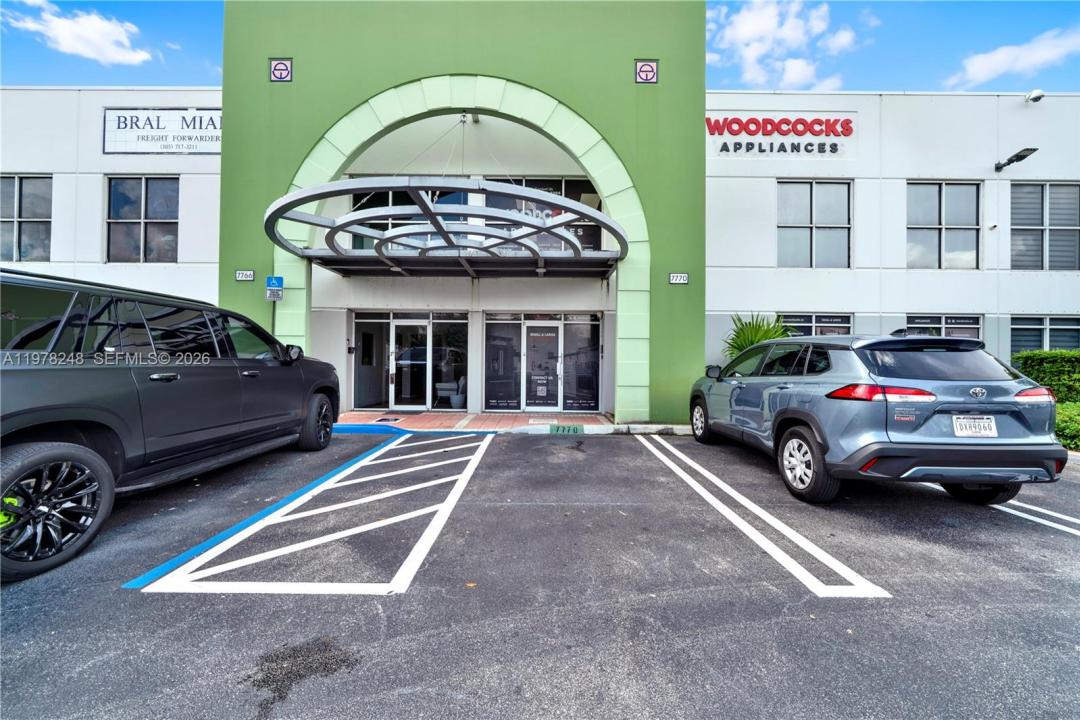 7770 NW 46th St 23, Doral, Florida 33166, HOA KỲ