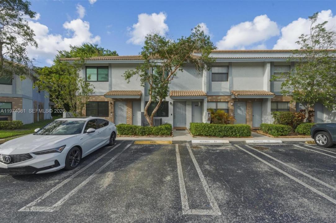 9853 Riverside Dr 8-24, Coral Springs, Florida 33071, Stati Uniti