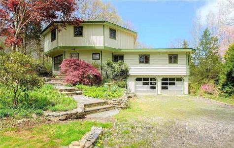 25 Coachman Pike, Ledyard, Connecticut 06339, Estados Unidos