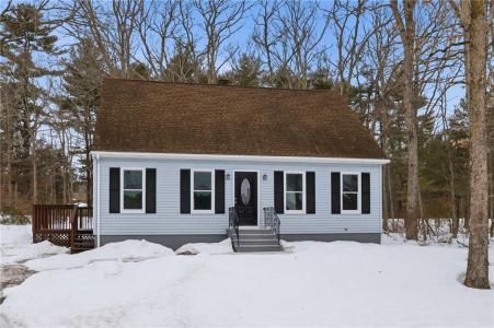 1370 Plainfield Pike, Sterling, Connecticut 06377, USA