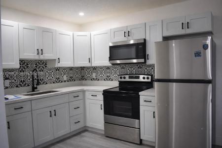 900 NW 8th Ave 3, Pompano Beach, Florida 33060, USA