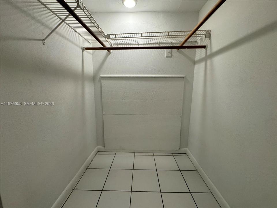 4140 Woodside Dr 107, Coral Springs, Floride 33065, États-Unis