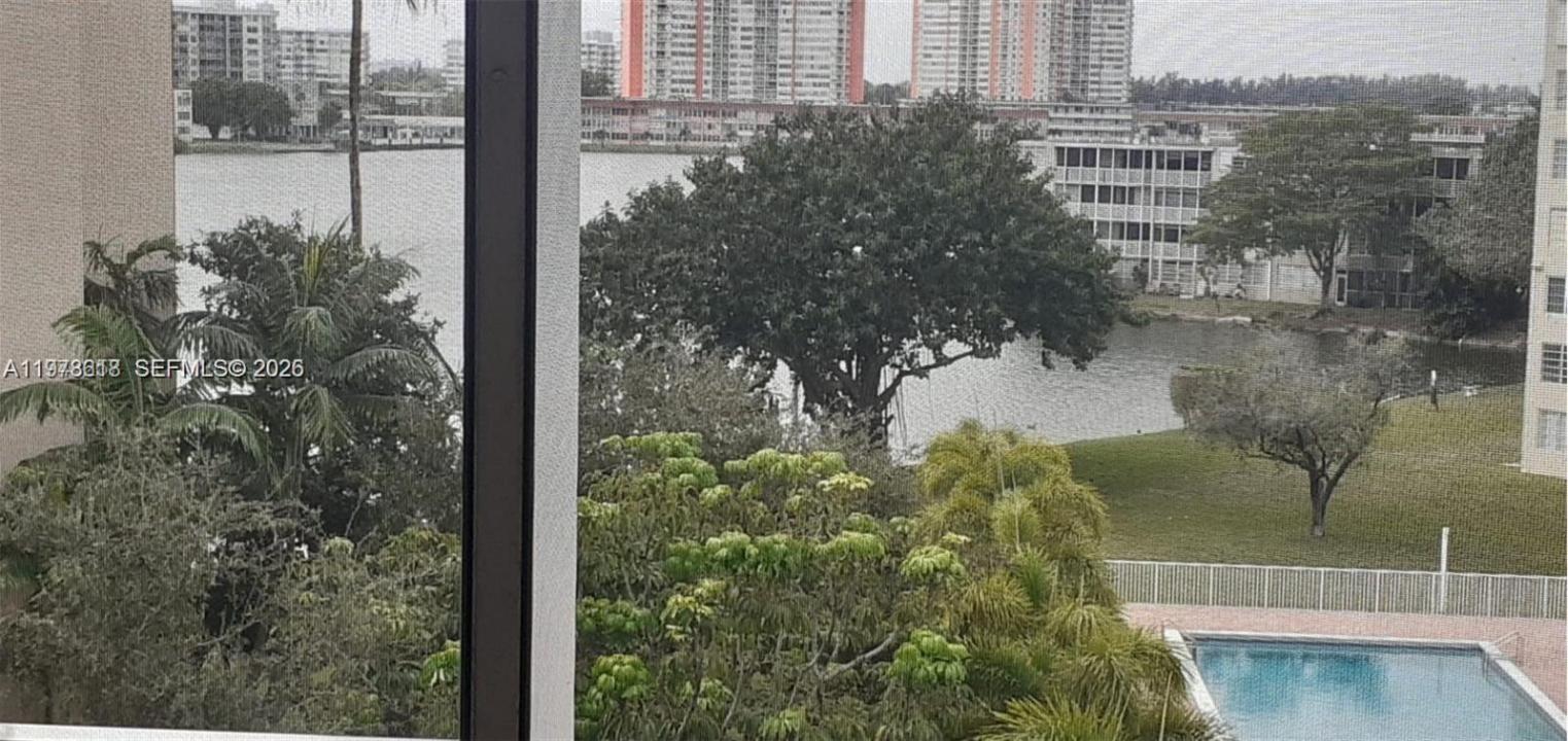 1750 NE 191st St 620-3, Miami, Floride 33179, États-Unis