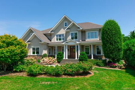 147 Eaton Lane, Islip, Nova Iorque 11795, Estados Unidos