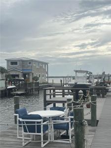 2064 Nettles Blvd, Jensen Beach, Florida 34957, USA