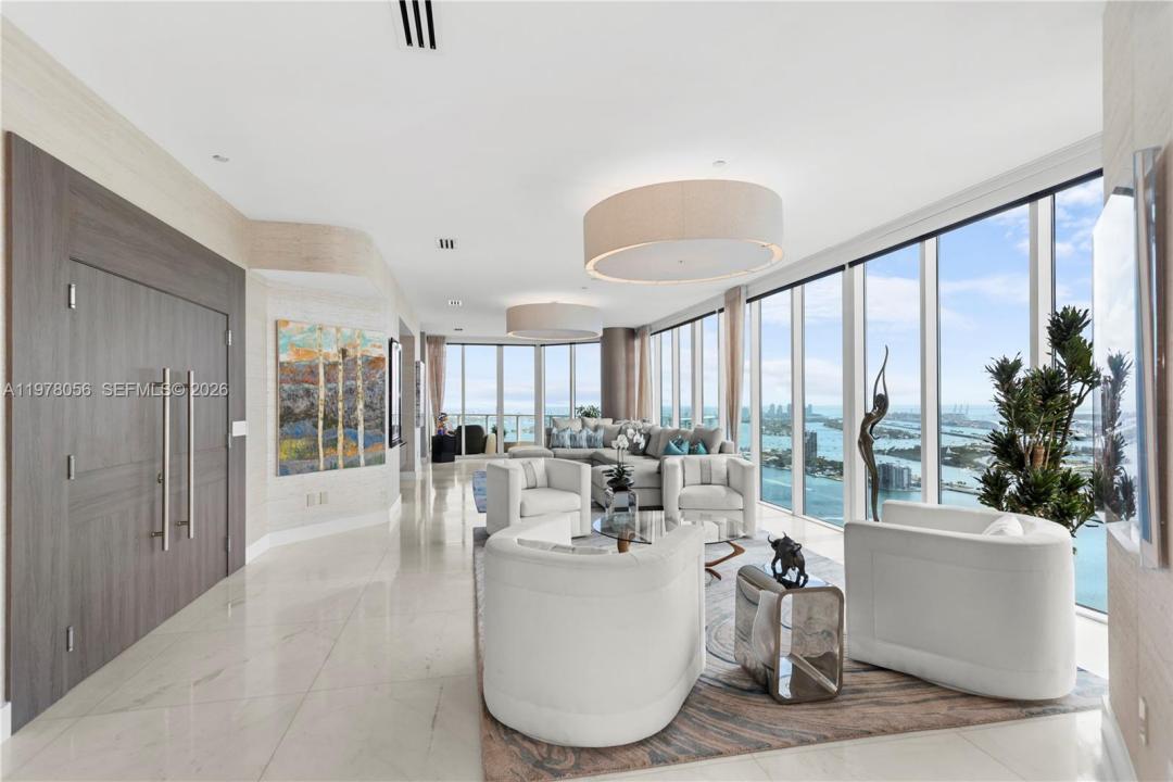 2020 N Bayshore Dr PH 4702, Miami, Floride 33137, États-Unis