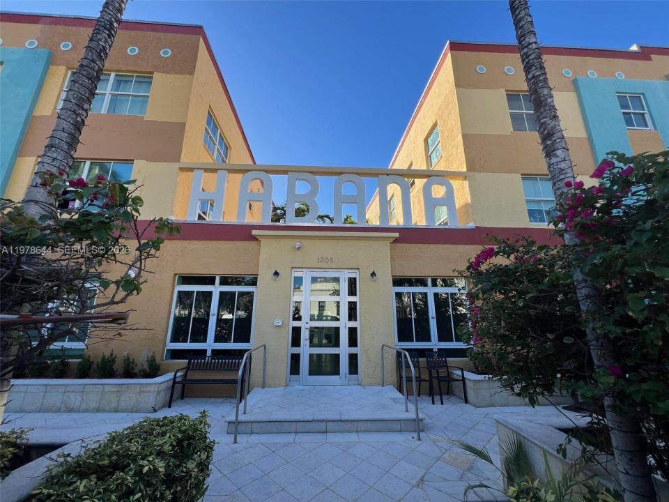 1308 Drexel Ave 103, Miami Beach, Florida 33139, Stati Uniti