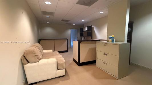 2435 Hollywood Blvd, Hollywood, Florida 33020, USA