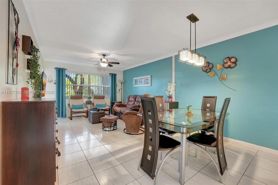 5003 NW 35th St 408, Lauderdale Lakes, Floride 33319, États-Unis