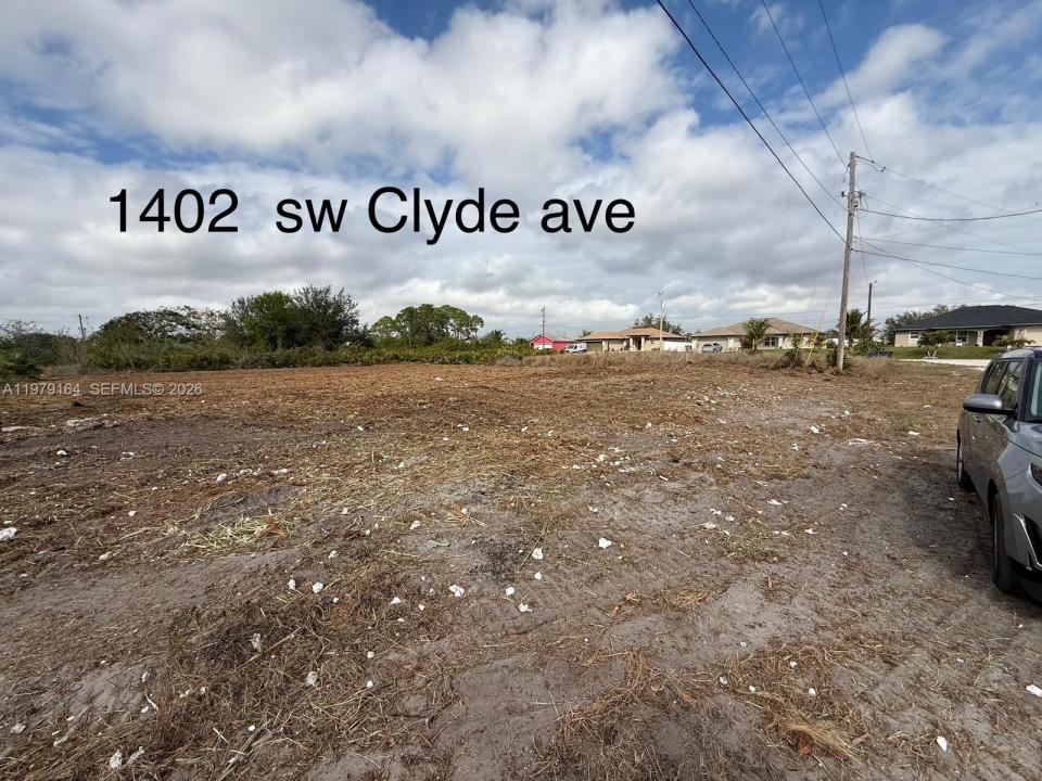 1402 Clyde AVE S, Lehigh Acres, Floride 33976, États-Unis