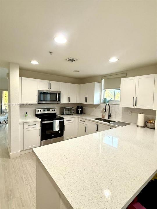 8999 NW 107th Ct 216-1, Doral, Florida 33178, USA