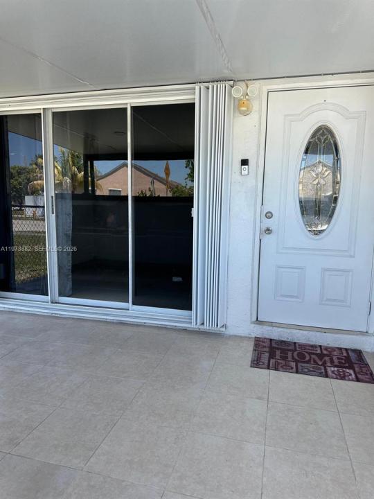 3242 NW 203rd St, Miami Gardens, Floride 33056, États-Unis