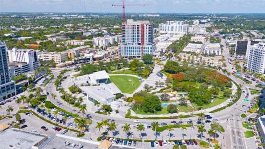 2005 Jefferson St 205, Hollywood, Florida 33020, USA