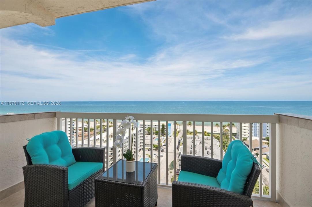 1500 S Ocean Dr PHJ, Hollywood, Florida 33019, Stati Uniti