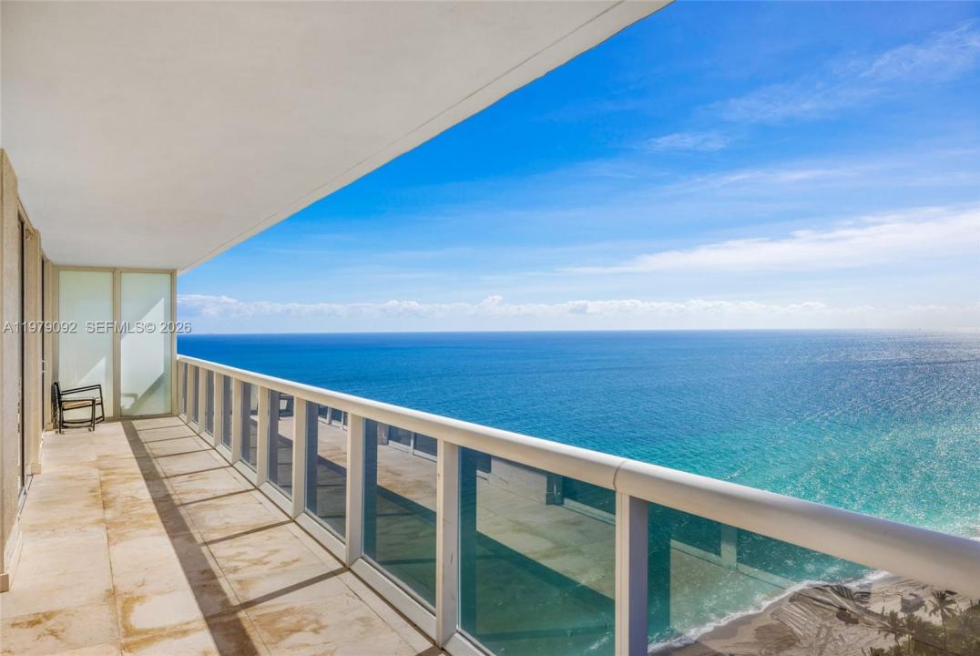 1830 S Ocean Dr 2806, Hallandale Beach, Florida 33009, Stati Uniti
