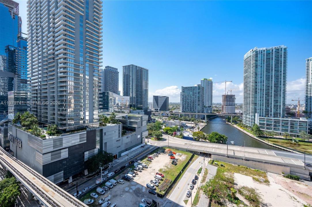 41 SE 5th St 1508, Miami, Florida 33131, Stati Uniti