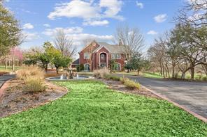 3429 River Oaks Drive, Woodway, Texas 76712, USA
