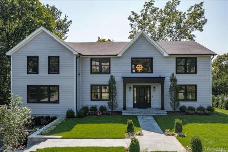 40 Hewlett Lane, North Hempstead, New York 11050, États-Unis