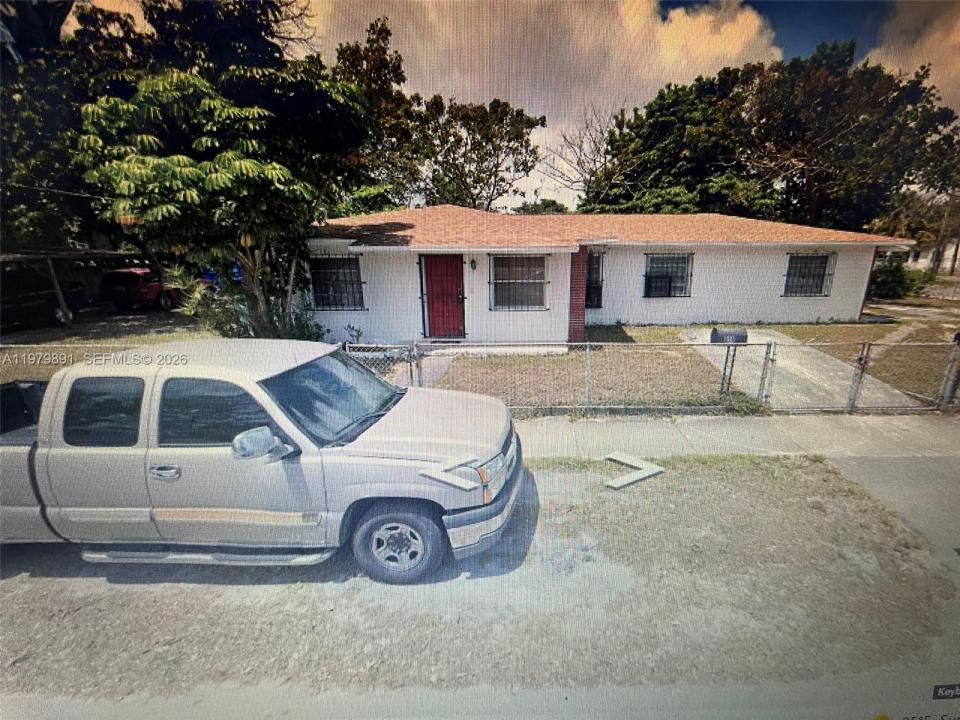 800 NW 29th Ter, Miami, Florida 33127, Stati Uniti