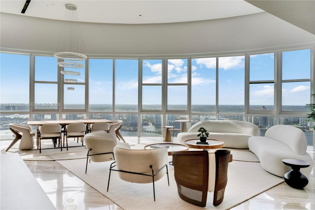 18201 E Collins Ave TS1, Sunny Isles Beach, Florida 33160, USA