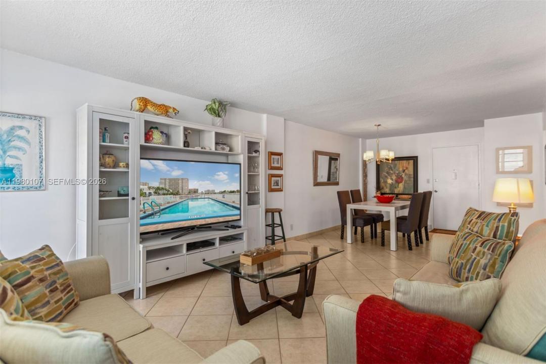 1913 S Ocean Dr 316, Hallandale Beach, Florida 33009