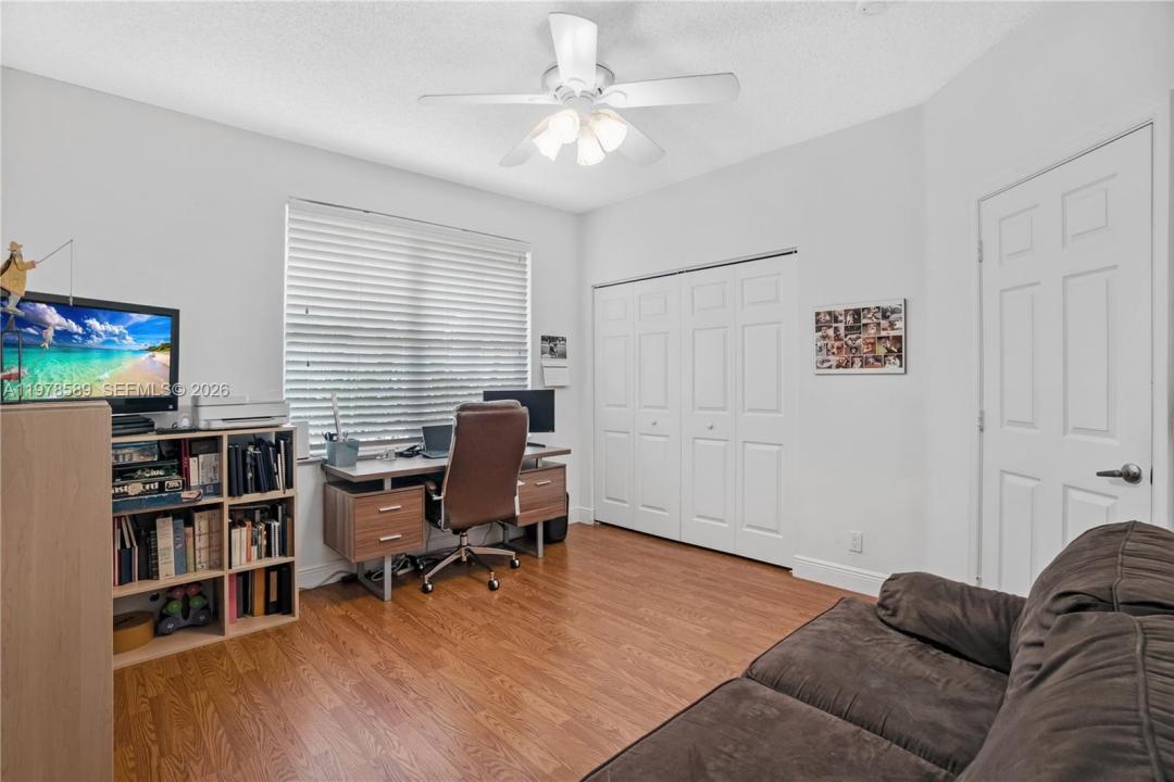 5297 SW 34th Way, Hollywood, Florida 33312, Stati Uniti