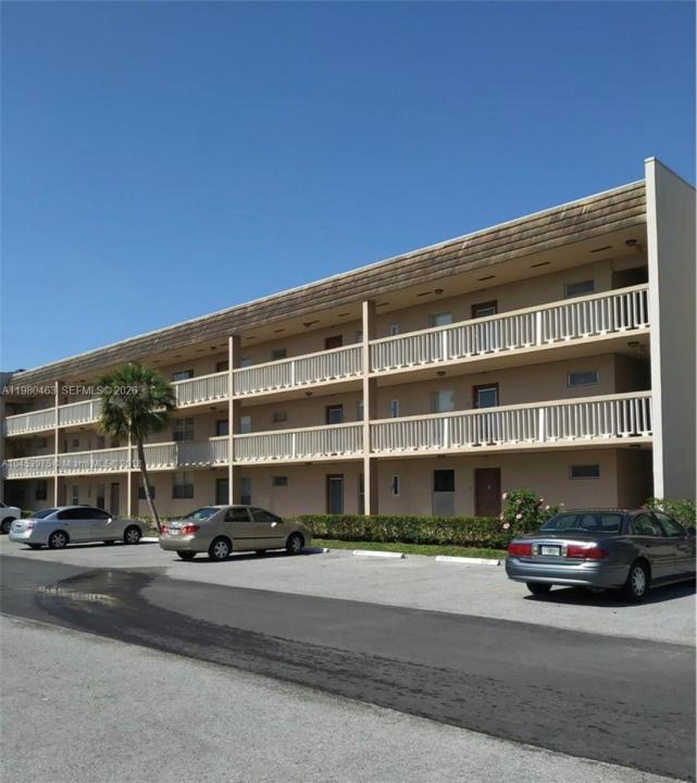 6150 NW 62nd St 308, Tamarac, Florida 33319, USA