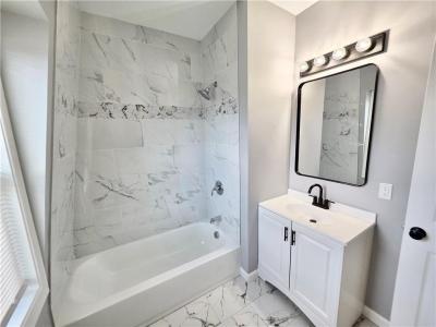 73 Vernon Street 3, Providence, RI 02903, USA