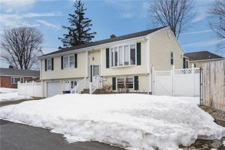 28 Halsey Street, North Providence, Rhode Island 02911, Estados Unidos