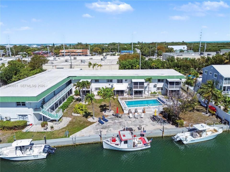 5301 Ocean Ter 7, Marathon, Florida 33050, USA